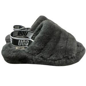 Women’s UGG Fluff Yeah Slides Sandals Slippers Sheepskin Dark Gray, Size 9.